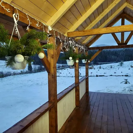 Holiday home омріяні карпати Smozhe